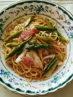 簡単!!スイートチリソースの春パスタ-レシピのメイン写真