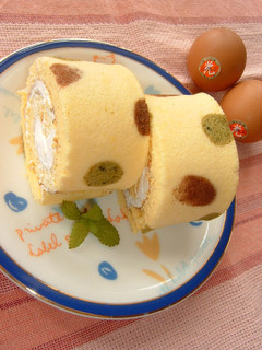 ヨード卵光で☆水玉ロールケーキ-レシピのメイン写真