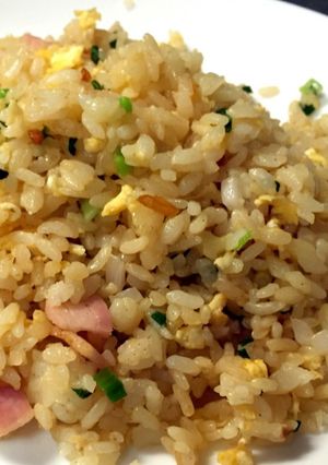 シンプルが一番！ガーリックチャーハン！！-レシピのメイン写真