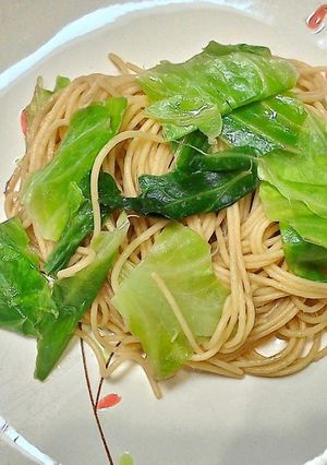 手軽に！　アンチョビキャベツスパ-レシピのメイン写真
