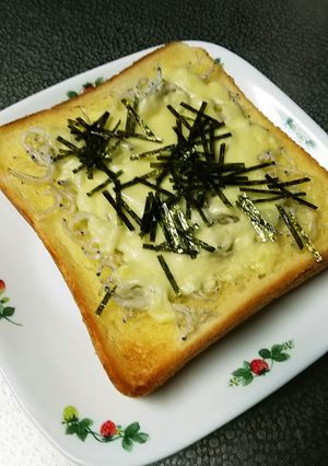 ラーマでこくうまシラストースト-レシピのメイン写真