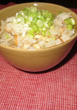 味付けは液味噌だけのツナ缶の炊き込みご飯-レシピのメイン写真