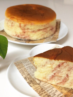 ストロベリーマーブルスフレチーズケーキ-レシピのメイン写真