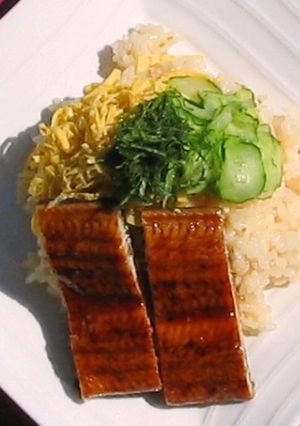 チャチャッとまぜるだけ～♪鰻寿司-レシピのメイン写真