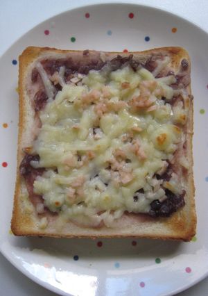 酢しょうがで小倉チーズトースト-レシピのメイン写真