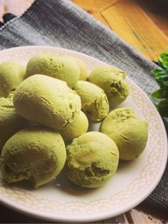 モリンガと豆腐の白玉ポンデケージョ-レシピのメイン写真