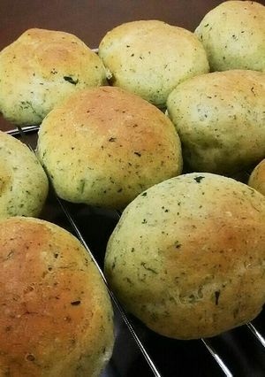 バナナとほうれん草のミニパン-レシピのメイン写真