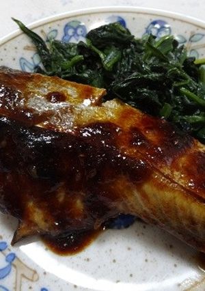 ブリのラーマ バターの風味照り焼き-レシピのメイン写真