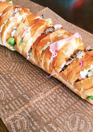 フランスパンでサンドウィッチ-レシピのメイン写真