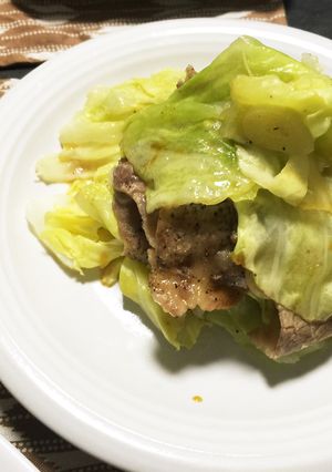 電子レンジでキャベツと豚肉の蒸し物-レシピのメイン写真