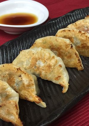 うなる！旨味たっぷりジューシー焼き餃子-レシピのメイン写真