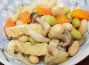お弁当に♪大豆・枝豆・にんじんの煮物-レシピのメイン写真