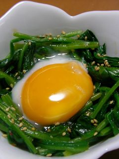 ほうれん草の韓国風 温玉のせ-レシピのメイン写真