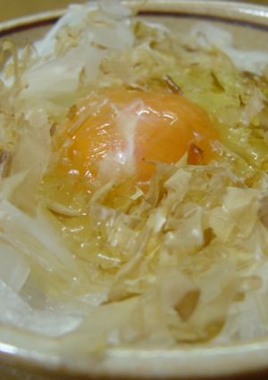 スライス玉ねぎの玉子かけサラダ-レシピのメイン写真