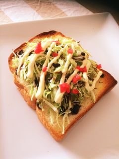 ラーマバターの風味でキャベツ焼きトースト-レシピのメイン写真