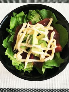 マグロとアボカドの丼-レシピのメイン写真