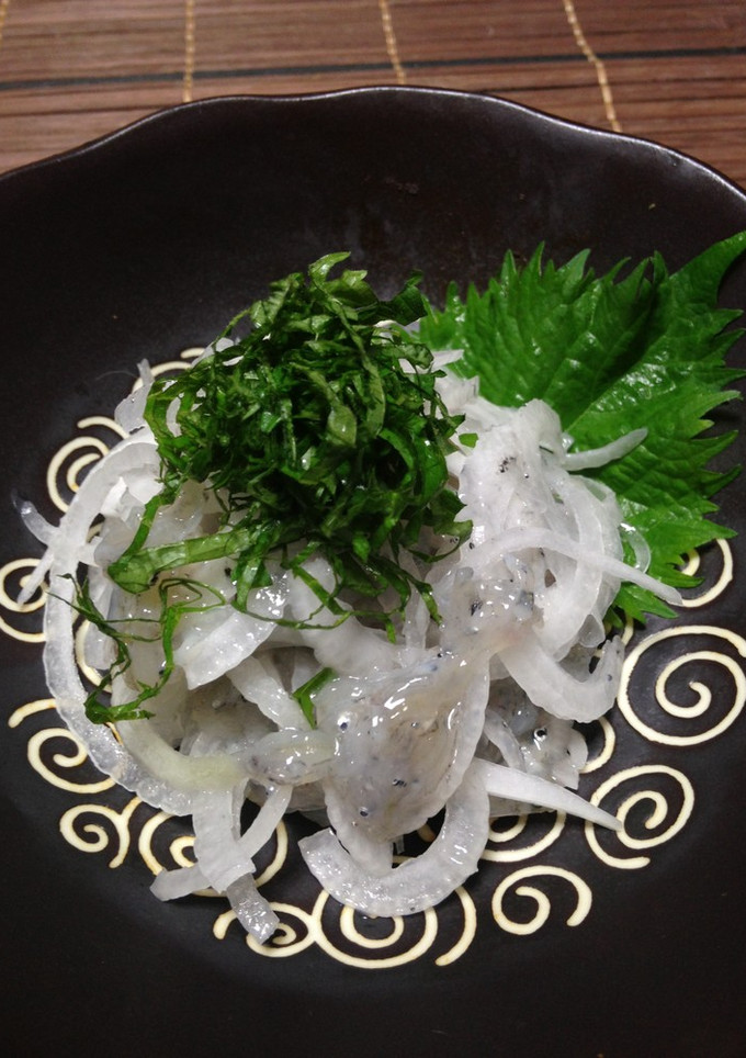簡単♪春〜生しらすと新玉ねぎのおつまみ-レシピのメイン写真