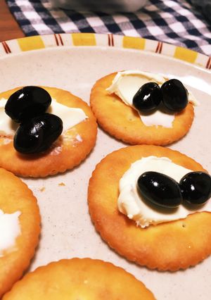 リッツパーティ☆黒豆チーズ☆-レシピのメイン写真