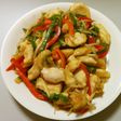 簡単鶏肉たくさんチンジャオロース