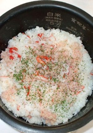 カニの炊き込みご飯♪カニ缶カニカマご飯-レシピのメイン写真