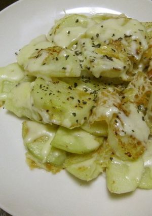【シンプルおつまみ】じゃがチー焼き-レシピのメイン写真