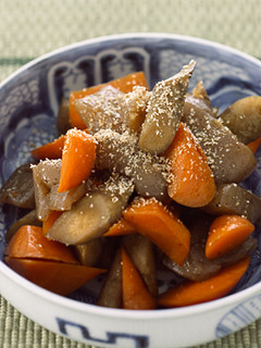 こんにゃくと根菜のピリ辛煮-レシピのメイン写真