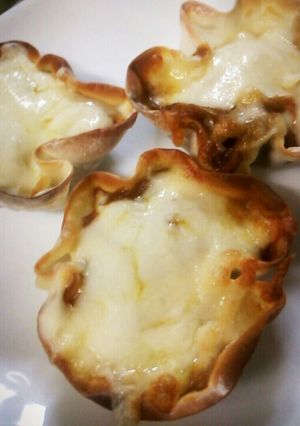 餃子の皮で残り物カレーリメイク☆ミニパイ-レシピのメイン写真