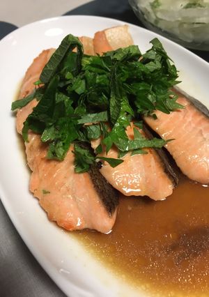 胡麻油香る〜鮭の麺つゆ漬け-レシピのメイン写真