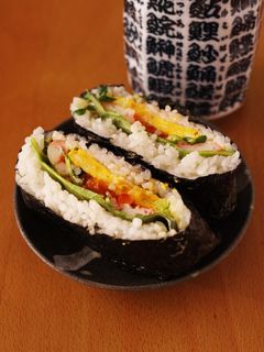 おにぎらずし☆手巻きずし味「おにぎらず」-レシピのメイン写真