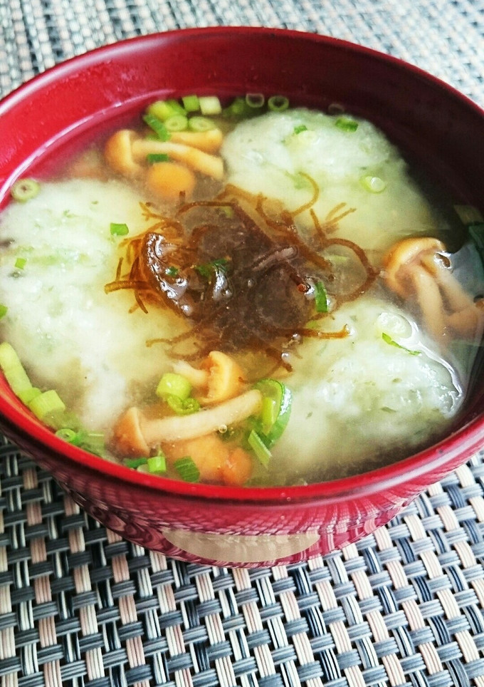 とろろ団子の もずく味噌汁-レシピのメイン写真