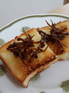 いかなごの釘煮トースト-レシピのメイン写真