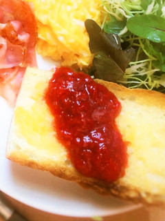 ソースみたいな苺ジャム-レシピのメイン写真
