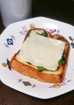 フライパンで!小松菜トースト-レシピのメイン写真