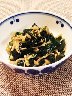 ワカメとなめたけの和え物-レシピのメイン写真