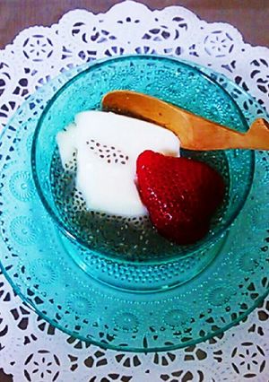 杏仁豆腐とチアシード♪-レシピのメイン写真