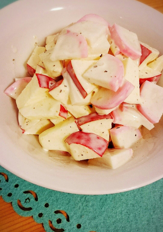りんごとかまぼこのわさびマヨネーズ和え-レシピのメイン写真