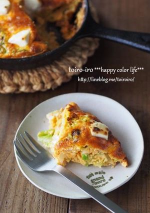 春キャベツとクリチのスキレットオムレツ-レシピのメイン写真
