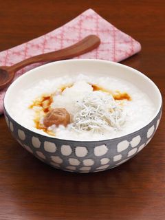 おろし梅がゆ-レシピのメイン写真