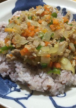 簡単！野菜たっぷりマグロのガパオライス-レシピのメイン写真