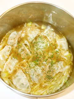 残り野菜冷凍餃子で簡単サンラータンスープ-レシピのメイン写真