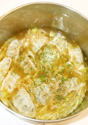 残り野菜冷凍餃子で簡単サンラータンスープ-レシピのメイン写真