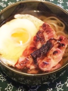 ベーコンエッグうどん-レシピのメイン写真