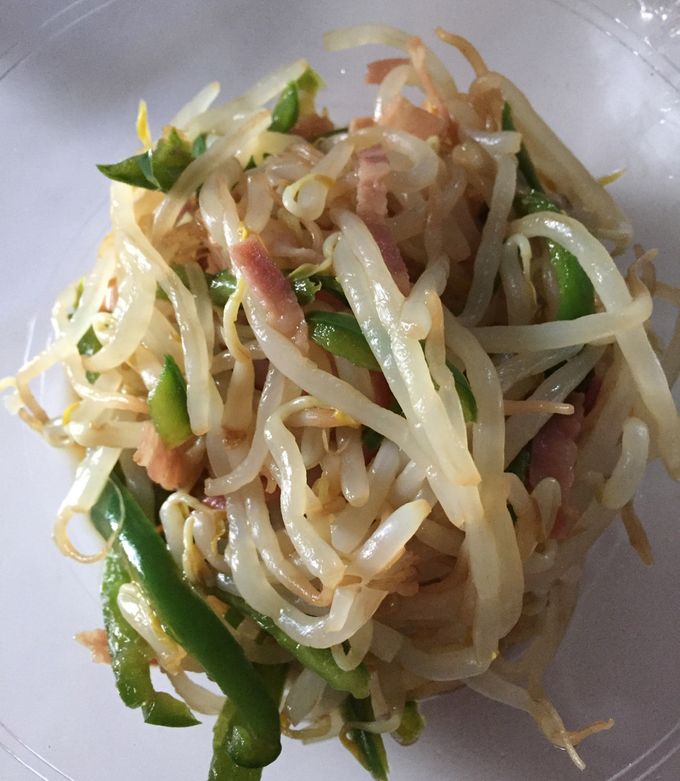 もやしベーコンピーマンの彩りサラダ☆簡単 by vampsLOVE