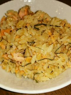 鮭の炊き込みご飯-レシピのメイン写真