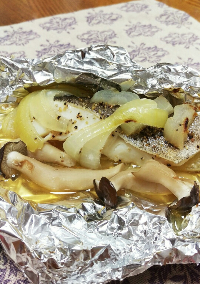 簡単！玉ネギと♥鱈のホイル焼き-レシピのメイン写真