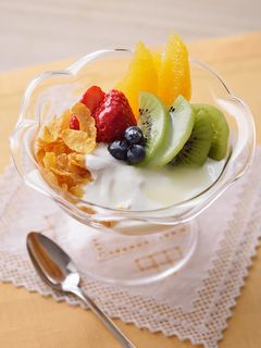 ヨーグルトフルーツパフェ-レシピのメイン写真