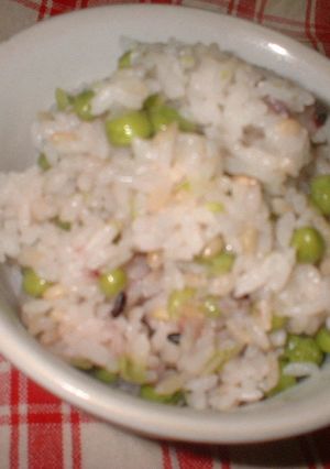 冷めてもおいしい♪お弁当用・1合分豆ご飯-レシピのメイン写真