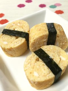 お弁当に海苔帯おめかし卵焼き-レシピのメイン写真