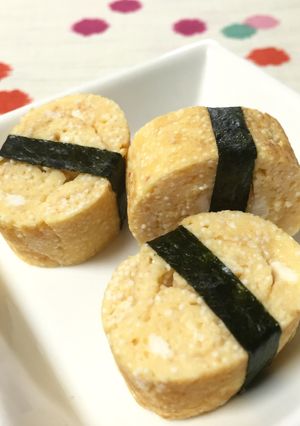 お弁当に海苔帯おめかし卵焼き-レシピのメイン写真