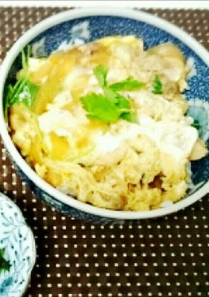 基本的な親子丼-レシピのメイン写真